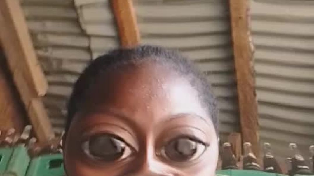 Hungry wan wound una girl