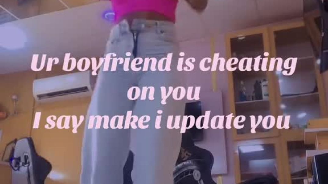⁣Someone should buy my video🙏🏽😭