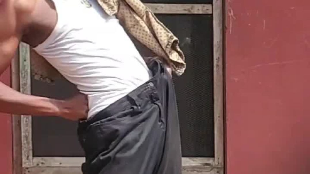 See what bright did to himself 😂